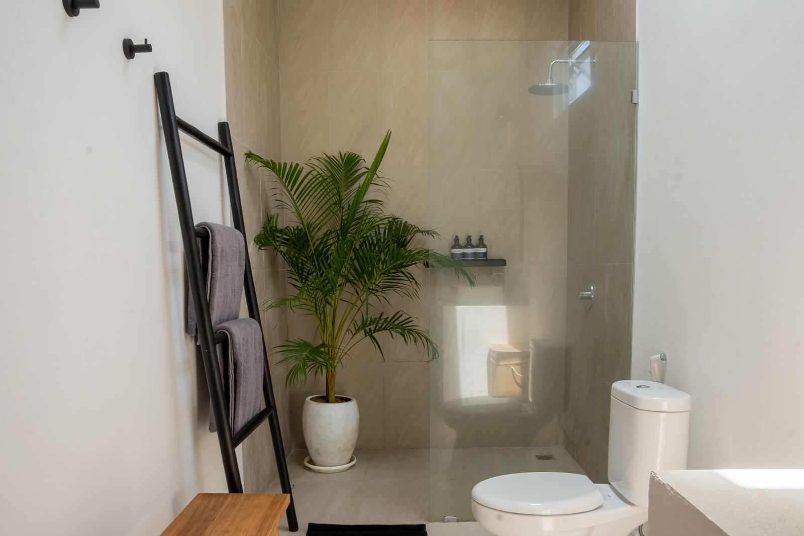 En-suite bathroom